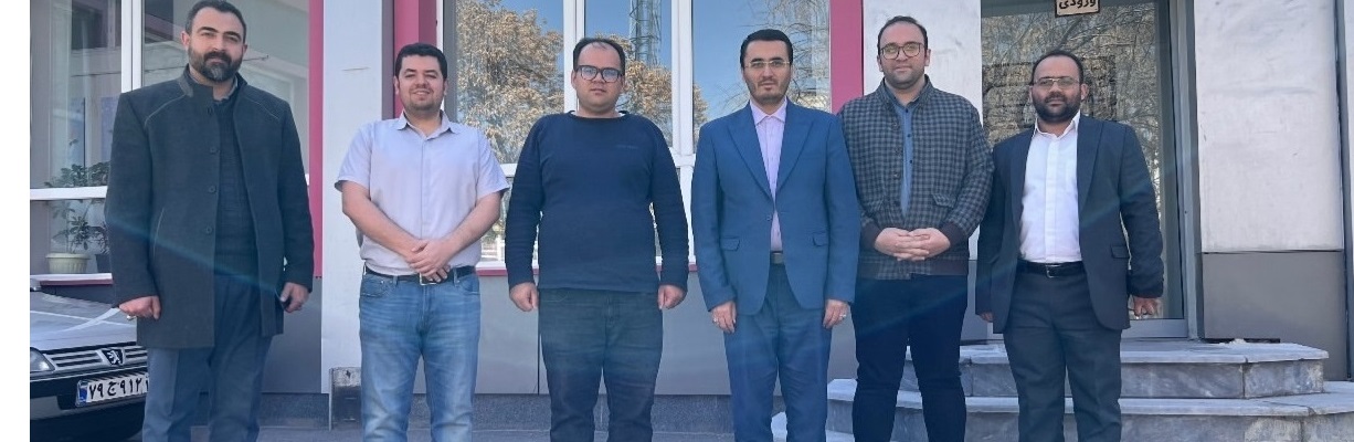 بازدید نماینده محترم تبریز جناب آقای دکتر متفکر آزاد از خط تولید شرکت ساتین تن کیمیا